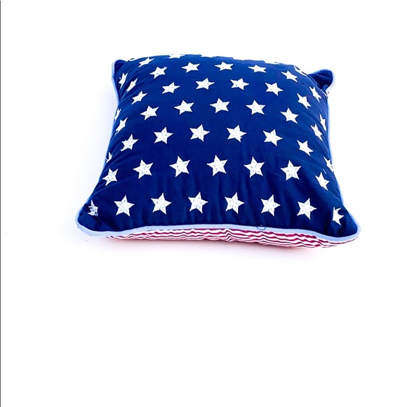 July 4th Independence Day Embroidered Stars Pillow - Picture 2 of 7